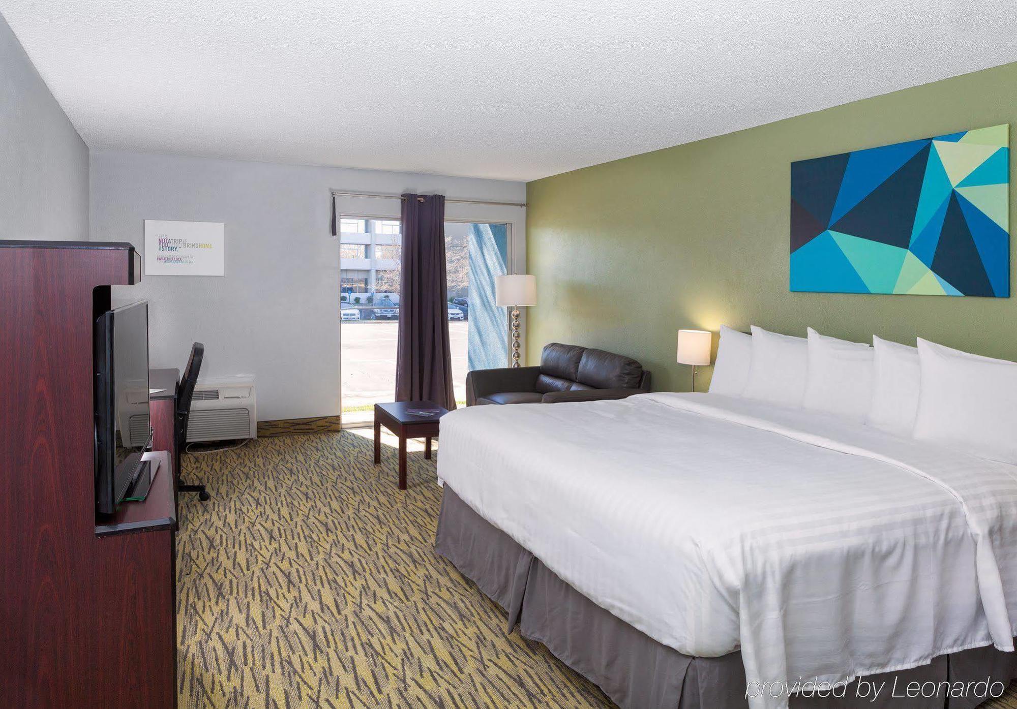 Aae Austin'S Travelodge Экстерьер фото